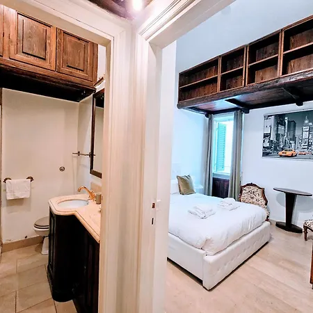 Piazza Di Spagna Heart Of Location Apartment