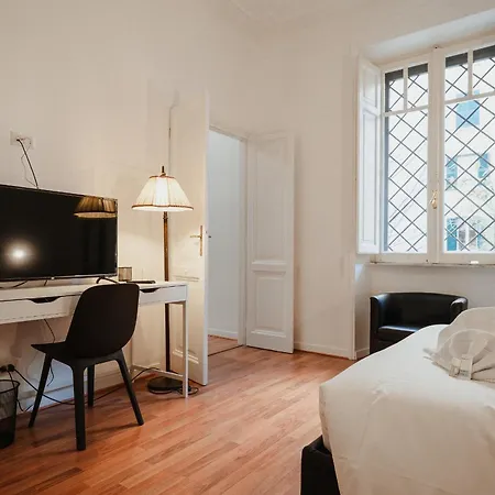 Apartment Be Your - Mazzini 144