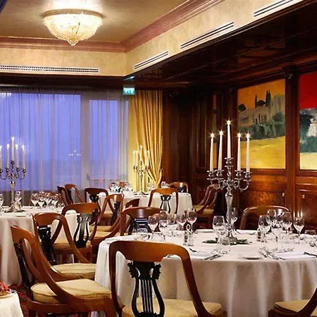 Marriott Park Hotel 4*