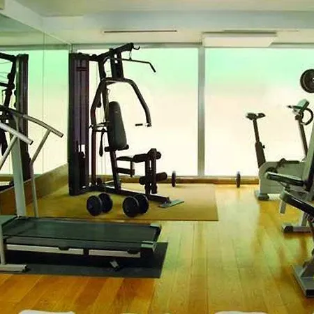 Hilton Garden Claridge 4*