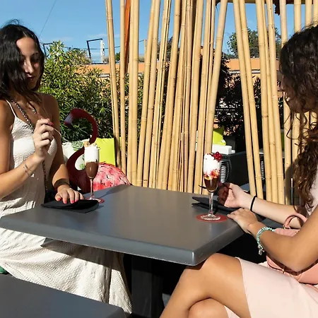 Hotel Caravita Roma