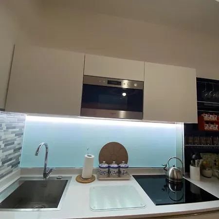 Pattoluxurysuite A Quartiere Trieste - Vicino Metro B1 Appartamento Roma