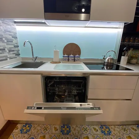 Pattoluxurysuite A Quartiere Trieste - Vicino Metro B1 * Roma