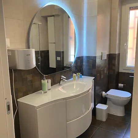 Pattoluxurysuite A Quartiere Trieste - Vicino Metro B1 Appartamento