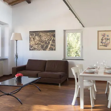Lusso E Panorama Senza Paragoni, Loft Trastevere * Roma