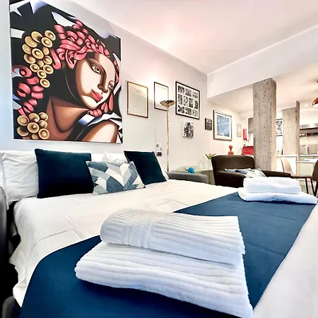 Vatican Glamorous At Passeggiata Del Gelsomino - Free Parking, 4 Guests, - Jubilee Ideal 아파트 로마