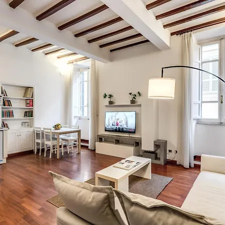 Appartamento Myrhome - Spanish Steps Roma
