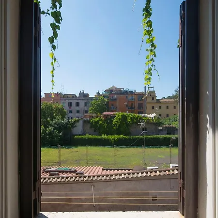 Appartamento Fuori Dal Tempo Trastevere *