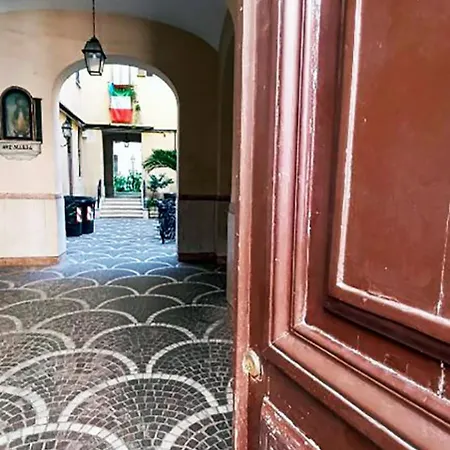 Mamomi House * Rome