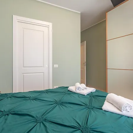 Apartment 2-bedroom Retreat Near Metro & Parks Rome