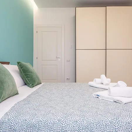 2-bedroom Retreat Near Metro & Parks * Roma