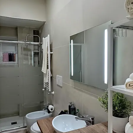 Apartment Mamomi House Rome
