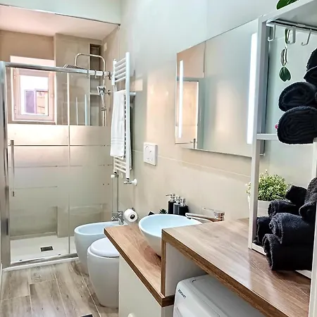 Apartment Mamomi House Rome