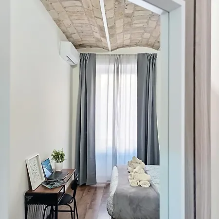 Apartment Mamomi House