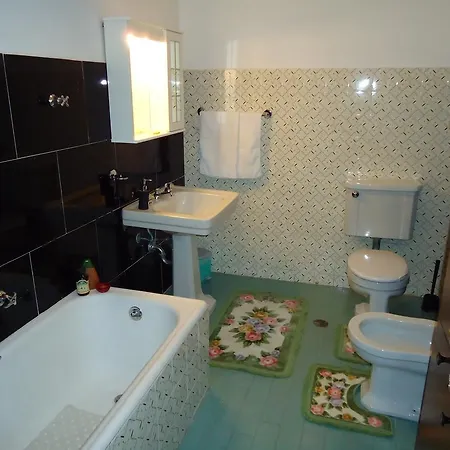 Bed & Breakfast Downtown Deluxe *