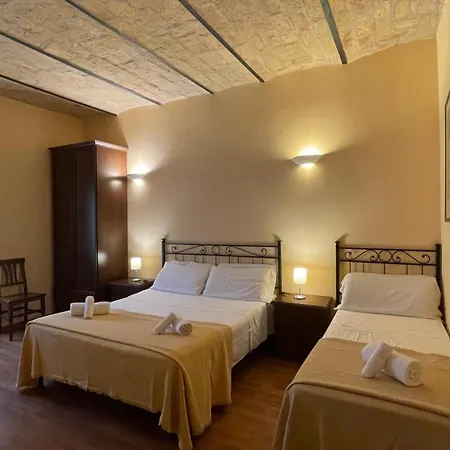Holiday Suite Roma Apartment *