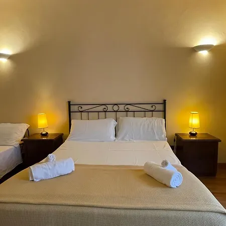 Holiday Suite Roma Apartment *