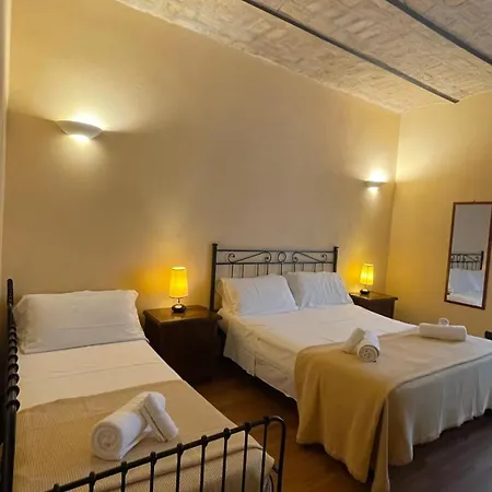 Holiday Suite Roma Apartment *