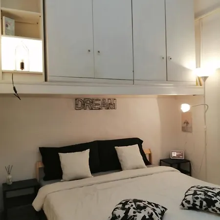 Via Varese Apartment *