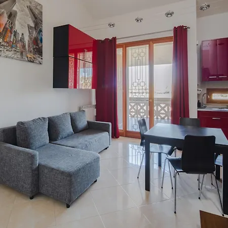 Eur Moravia Attico Panoramico Con Terrazzo, Fino A 5 Ospiti Appartamento Roma