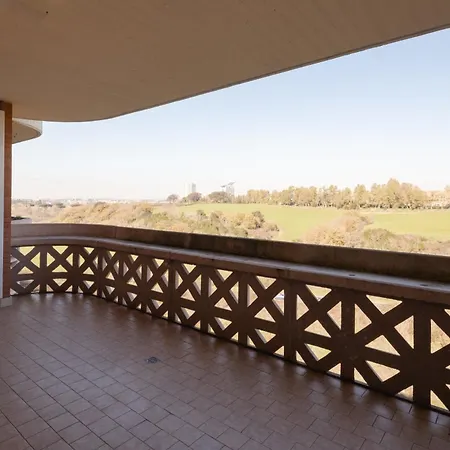 Eur Moravia Attico Panoramico Con Terrazzo, Fino A 5 Ospiti *