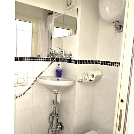 Apartment Monserrato Rome