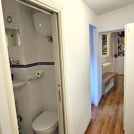 Apartment Monserrato Rome