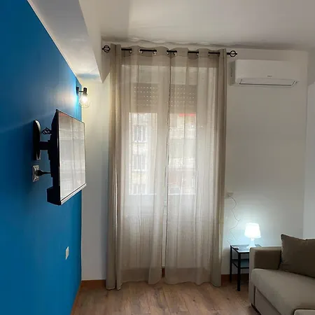 Lola Home, Ostiense