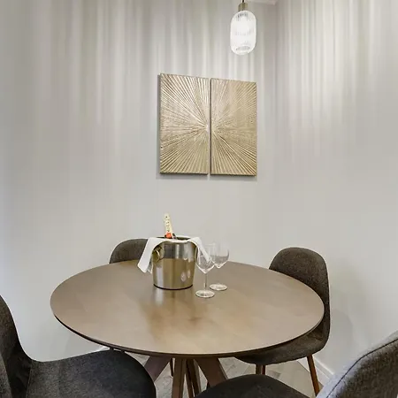 Apartment Trastevere-royal Orchid