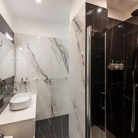 Casa Malupa Luxury Apartment