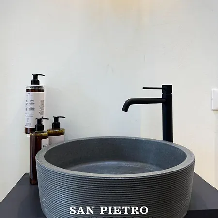 Bed & Breakfast San Pietro Prestige *