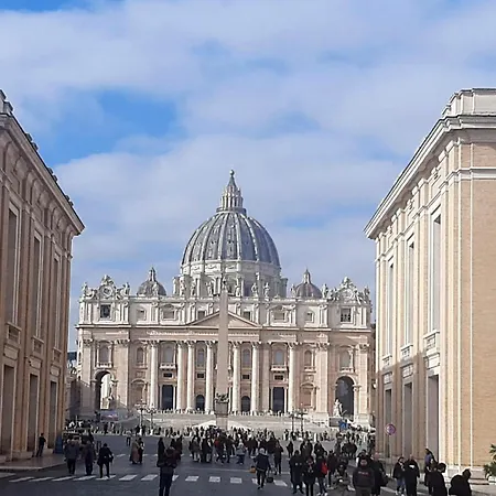Vaticano Ferrari *