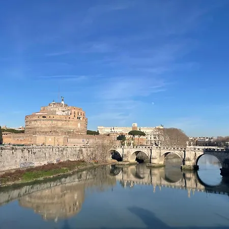 Frattina 57 4* Rome