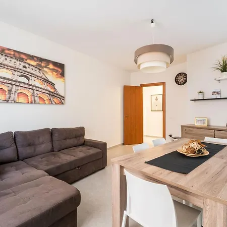 Il Piccolo Borgo Di Trastevere Roma