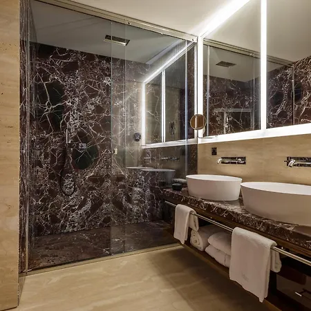 Fendi Private - Small Luxury Of The World Hotel 5*