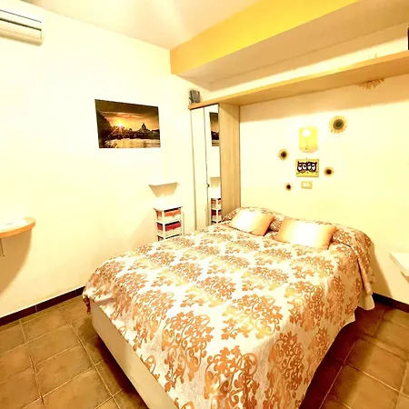 Rhome86 3* Rome