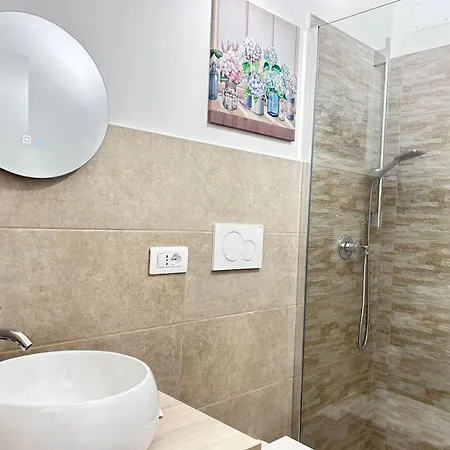 Apartment Da Mauro & Michela 1 - Cozy - 5 Min Metro C Rome