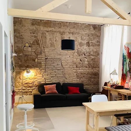 Art House Center