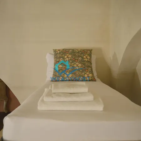 Apartment Shabby Loft In Colosseum *