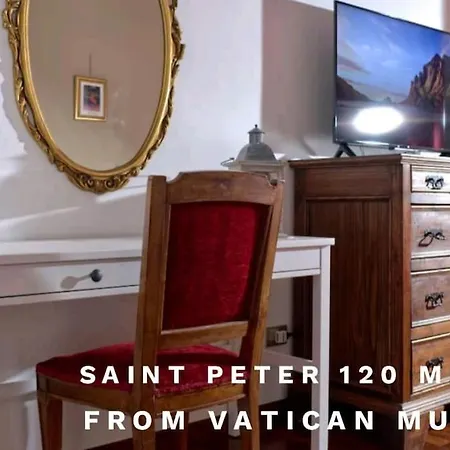 Grazioso Ai Musei Vaticani * Roma