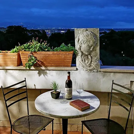 Anno Domini 120 Sqm, Large, Elegant, Near Center Apartment