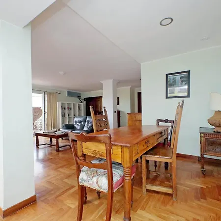 Anno Domini 120 Sqm, Large, Elegant, Near Center Apartment