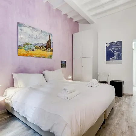 Trevi Art Gasthuis 3*