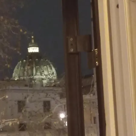 Stefano House Vaticano