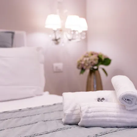 Bed & Breakfast Contessa Arrivabene Antica Dimora Rome