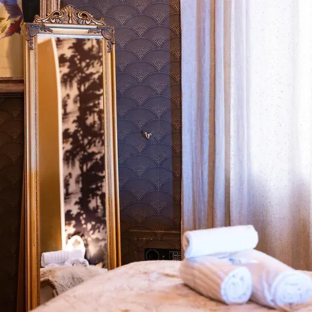 Bed & Breakfast Contessa Arrivabene Antica Dimora Rome