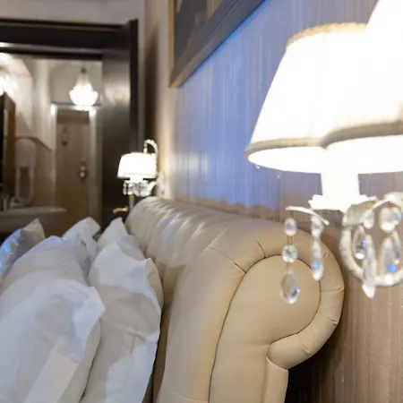 Contessa Arrivabene Antica Dimora Bed & Breakfast Rome