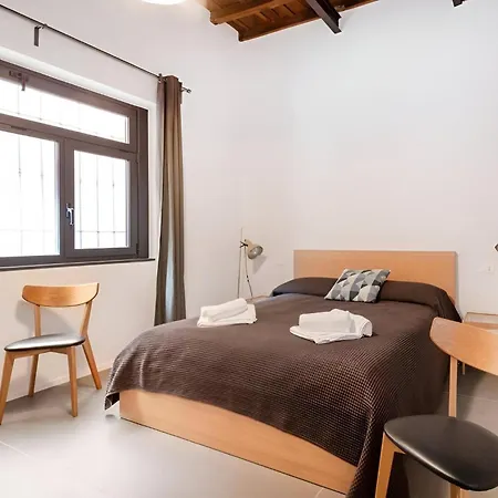 Apartment Golden House Buddyrent *
