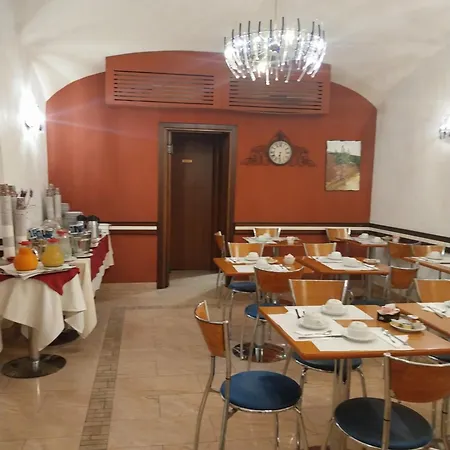 Priscilla Hotel 3*