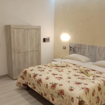 Peonia La Casa...... Vacanze Per Tutti Сasa de vacaciones Roma